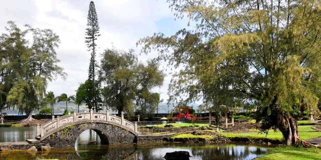 Hilo Volcano and Waterfall Tour with Lunch - Image 5