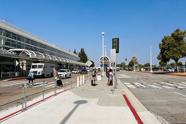 Ontario Airport Transfer Service - Image 2