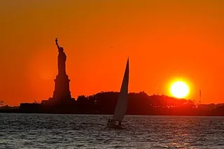New York City Sailboat Tour to the Statue of Liberty