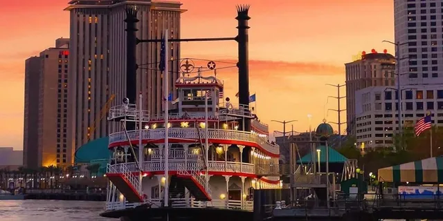 New Orleans Jazz Cruise on the Mississippi River - Image 2