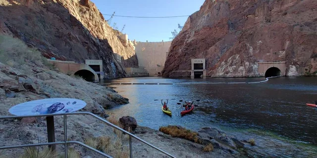Hoover Dam Kayaking and Hot Springs Adventure - Image 2