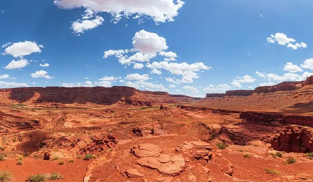 Moab Jeep Tour at Afternoon - Image 3