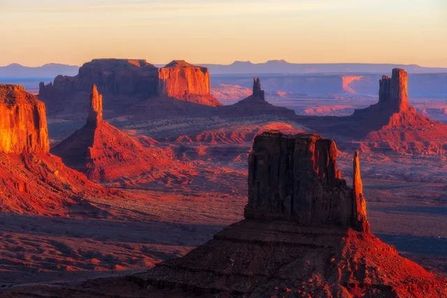 Monument Valley Tour with Navajo Guide 3 hr - Image 3