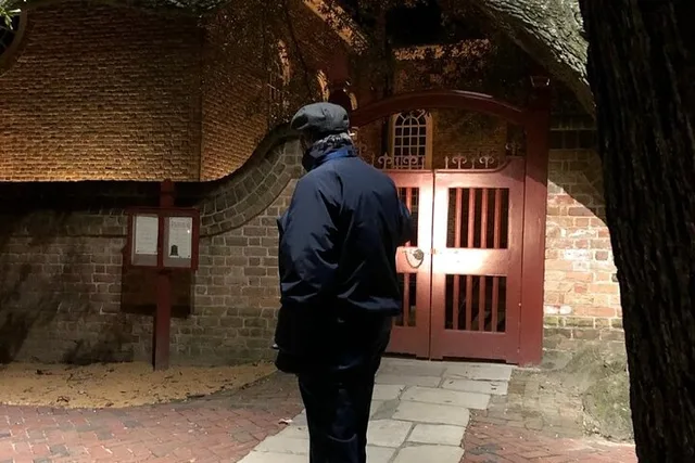 Williamsburg Ghost Tour Haunted Pub Crawl - Image 6