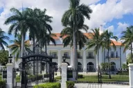 Miami Palm Beach Tour with Flagler Museum thumbnail 3