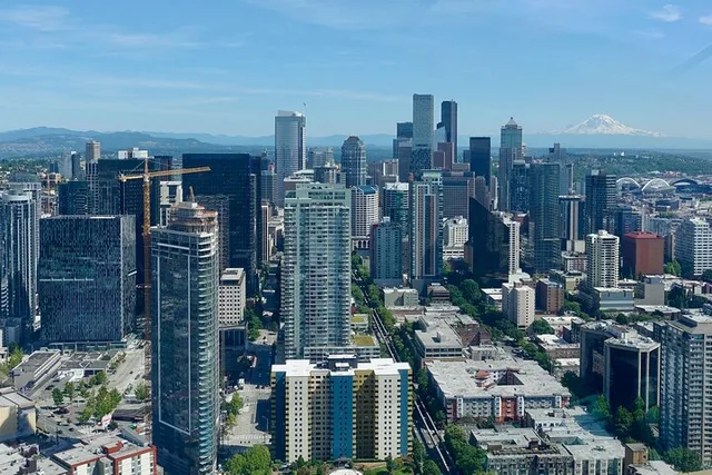 Seattle Private Transfer to Downtown or Bellevue - Image 2