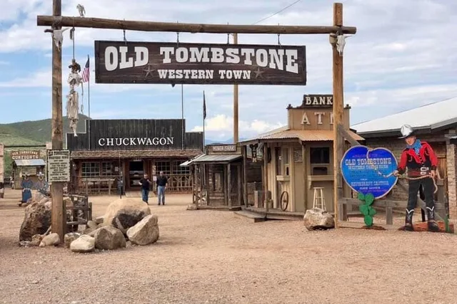 Tombstone Historical Trolley Tour 30 Min - Image 1