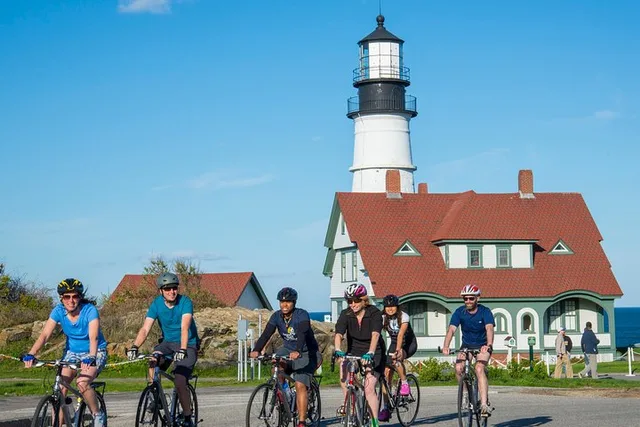 Portland Bicycle Tour with Lighthouses and Lobster Roll - Image 2