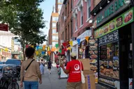 Brooklyn Food Walking Tour thumbnail 5