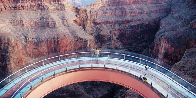 Las Vegas Grand Canyon Tour with Skywalk - Image 6