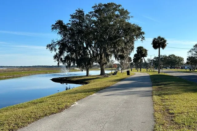 Kissimmee Beach Tour on Electric Trike - Image 4