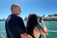 Miami Party Boat & Millionaire Homes Cruise thumbnail 3