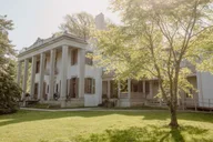 Nashville Belle Meade Mansion Tour with Wine Tasting thumbnail 1