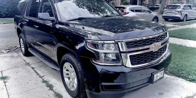 New York Private Transfer with Guide Option - Image 1