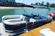 Hilton Head Pontoon Boat Rental 8-Hour thumbnail 3