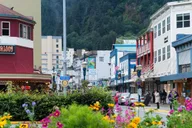 Juneau City Highlights Bus Tour thumbnail 2