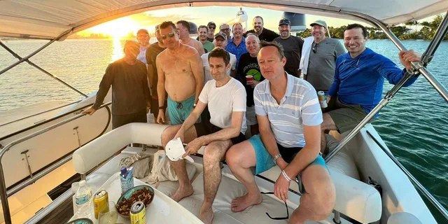Miami City Cruise with French Guide - Image 4