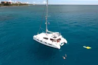 Oahu Snorkel Tour with Yacht Cruise thumbnail 2