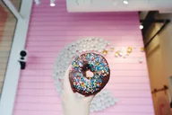 Portland Donut Walking Food Tour thumbnail 4