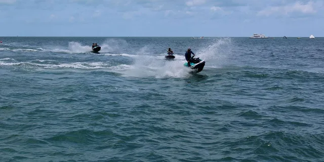 Miami to Key West Shuttle and Activities - Image 2