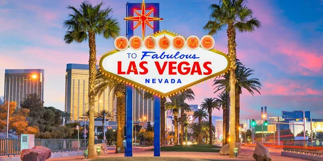 Las Vegas Night Tour of 7 Wonders - Image 4
