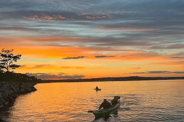 Portland Sea Kayak Tour at Sunset 2 hr - Image 4