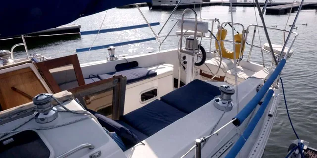 Brooklyn Sailboat Cruise - Image 3