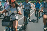 Chicago City Attractions Bike Tour thumbnail 2