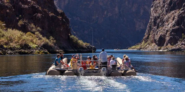 Las Vegas Grand Canyon Helicopter and River Adventure - Image 1