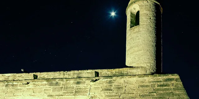 Saint Augustine Adults-Only Ghost Walking Tour - Image 2