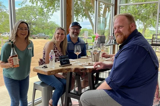 Fredericksburg Wine Tastings Tour: 3 Wineries with Lunch - Image 2