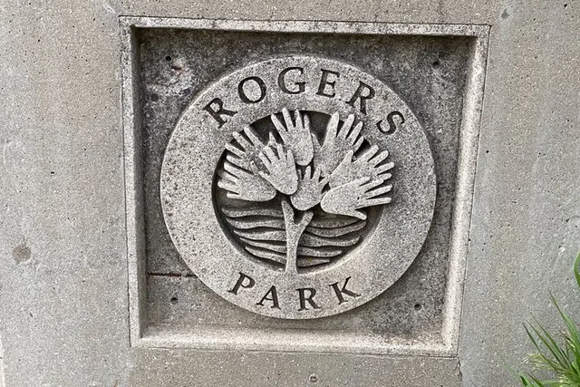 Chicago Neighborhoods Tour North and South Side 4.5 hr - Image 4