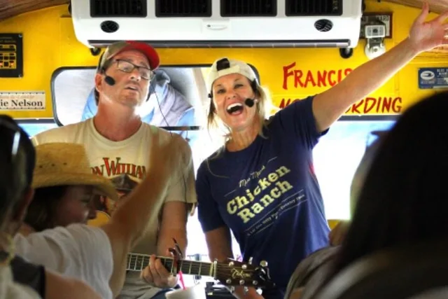 Nashville Comedy Bus Tour - Image 5