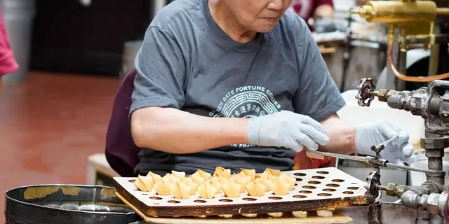 San Francisco Chinatown Dim Sum and Tea Tour 3 hr - Image 3