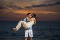 Daytona Beach Family Sunset Photo Session thumbnail 6