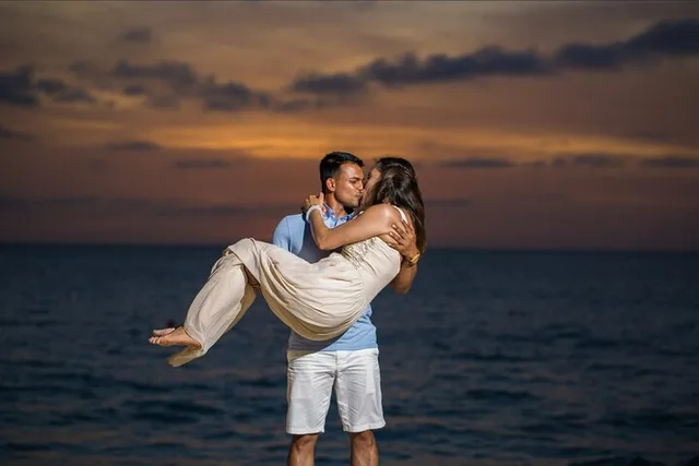 Daytona Beach Family Sunset Photo Session - Image 6