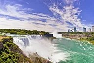 Niagara Falls Self-Guided Audio Tour from Toronto thumbnail 3