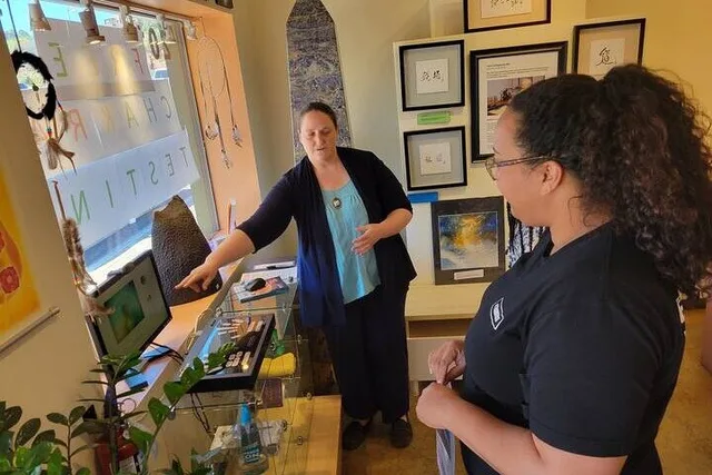 Sedona Aura Cleansing Tour 60 min - Image 1