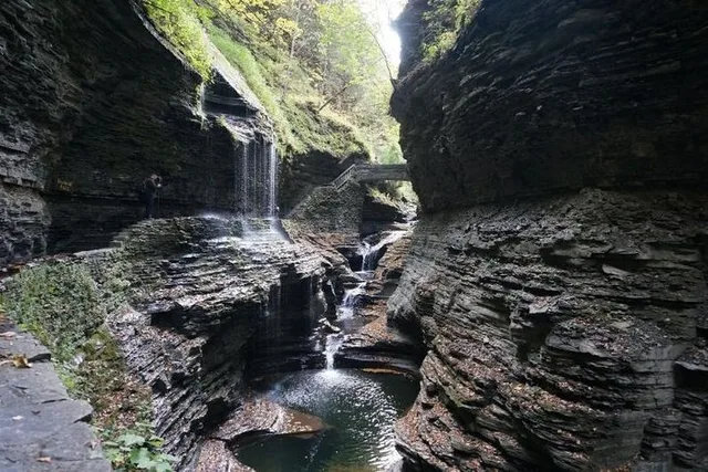New York to Niagara Falls and Amish Country Tour 4 Days - Image 4