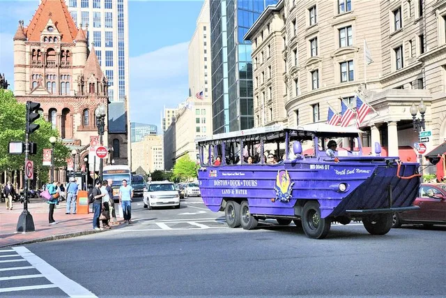 Boston Duck Boat Sightseeing Tour - Image 6