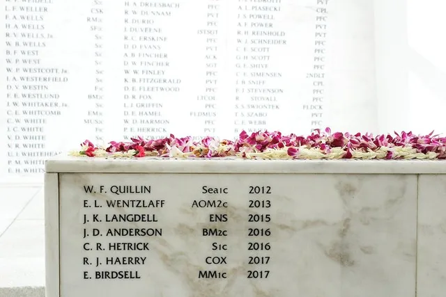 Honolulu Pearl Harbor USS Arizona Memorial Tour - Image 6