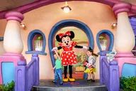 Anaheim Disneyland Resort Tickets thumbnail 4