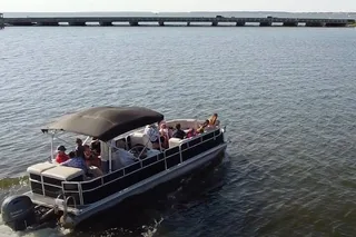 Nags Head Pontoon Boat Rental