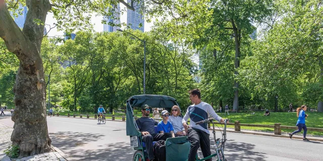 New York Seinfeld Locations Tour 1 hr - Image 2