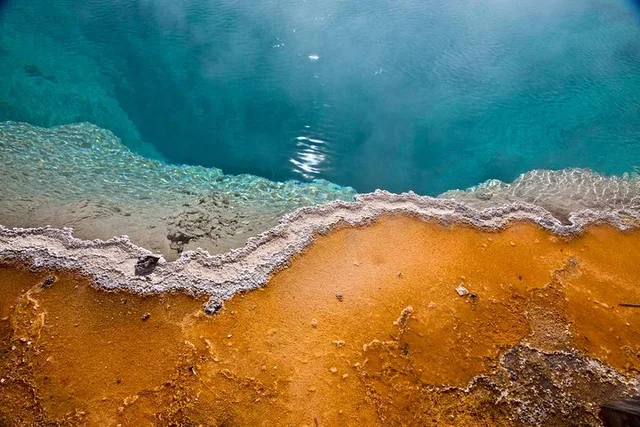 Yellowstone National Park Group Tour - Image 2