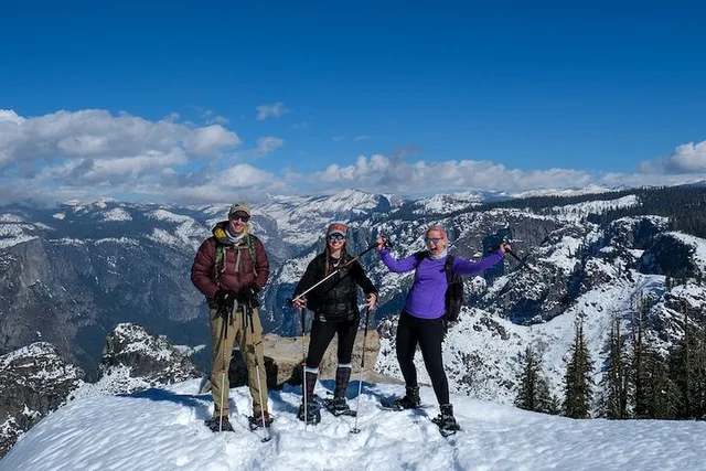 Yosemite Snowshoeing Adventure from Badger Pass - Image 3