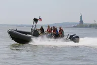 New York City Speedboat Tour to Statue of Liberty 30 Min thumbnail 4