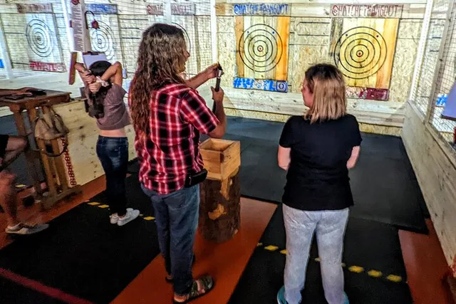 St. Petersburg Axe Throwing Experience 90 Min - Image 1