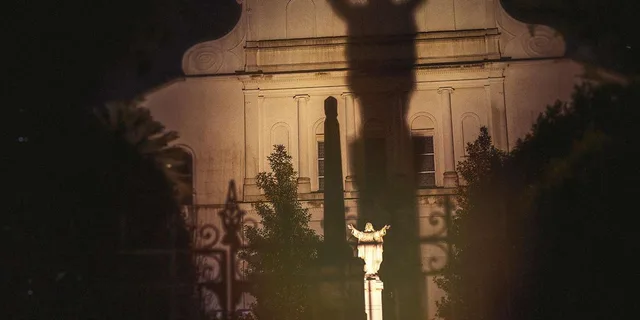 New Orleans Ghosts, Gods, & Gangsters Tour - Image 4