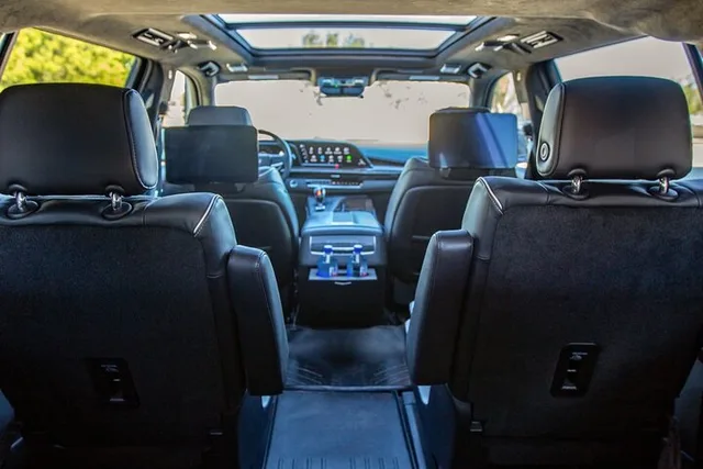Austin Airport Transfer Black SUV - Image 6